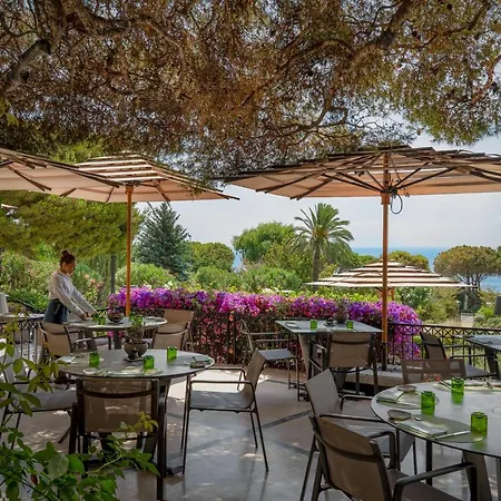 Grand-hotel Du Cap-ferrat, A Four Seasons 5* Saint-Jean-Cap-Ferrat